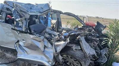 बुंदेलखंड एक्सप्रेसवे पर भीषण हादसा, ट्रक ने कार को मारी टक्कर, एक ही परिवार के 5 लोगों की मौत