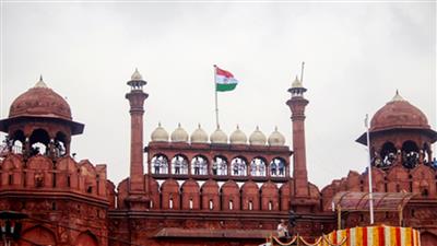 ऑपरेशन सिंदूर: दिल्ली की ऐतिहासिक इमारतों की बढ़ाई गई सुरक्षा, लाल किला और कुतुब मीनार के बाहर अतिरिक्त बलों की तैनाती