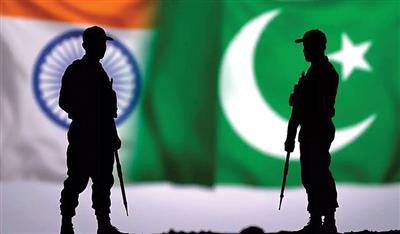 India Pakistan War : पाकिस्तानी सेना सरकार के सामने आई, तोड़ दिया सीजफायर