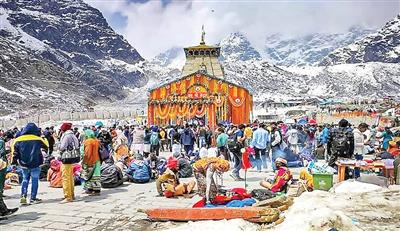 बिना किसी बाधा चारधाम यात्रा जारी, CM धामी बोले, सुगम और सुरक्षित संचालन कर रही राज्य सरकार