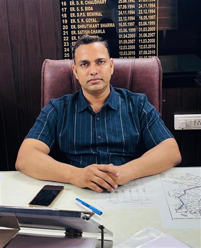 पेयजल की समस्या के समाधान के लिए जनस्वास्थ्य एवं अभियांत्रिकी विभाग ने किया मोबाइल नम्बर 9729120587 जारी, इसके अलावा विभाग के टोल फ्री नंबर 18001805678 पर भी पेयजल सम्बंधी शिकायत दर्ज करवाई जा सकती है-कार्यकारी अभियंता अनिल चौहान
