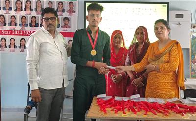 राजकीय वरिष्ठ माध्यमिक विद्यालय केलनियां में हुआ प्रतिभाओं का सम्मान