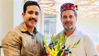 राहुल गांधी से मिले विक्रमादित्य सिंह, वीरभद्र सिंह की प्रतिमा अनावरण का दिया निमंत्रण