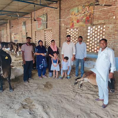 पुण्यतिथि पर किए सामाजिक कार्य, लगाया लंगर