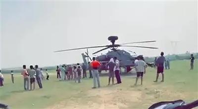 पठानकोट में एयरफोर्स के अपाचे हेलिकॉप्टर की एमर्जेंसी लैंडिंग