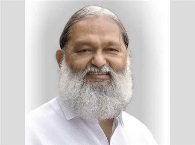 15 दिन में ट्रांसफार्मर न बदलने पर जेई सस्पेंड, ऊर्जा मंत्री अनिल विज ने लिया सख्त एक्शन