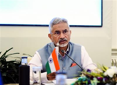 पश्चिम एशिया में तनाव की स्थिति पर विदेश मंत्री एस जयशंकर ने यूएई के उप-प्रधानमंत्री से की बात