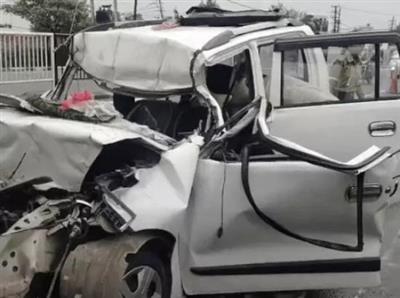 जालंधर में CRPF जवान की कार खड़े टिप्पर से टकराई