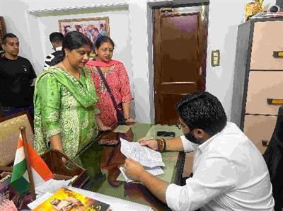 चकूला स्वास्तिक विहार, MDC सेक्टर-5: बुनियादी सुविधाओं से वंचित लोग, प्रशासन और बिल्डर दोनों से नाराज़गी