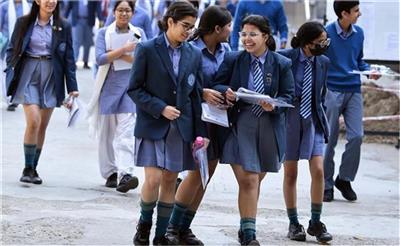 CBSE 10th Exam: 10वीं कक्षा की परिक्षाओं को लेकर CBSE का बड़ा फैसला, 2026 से अब Exam...