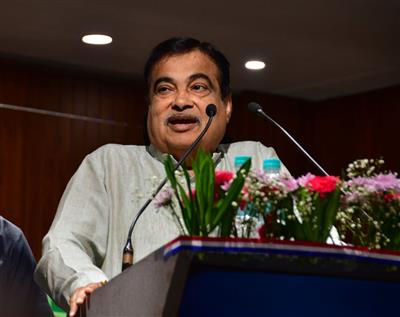 फिनटेक के साथ फास्टैग इकोसिस्टम का विस्तार करने का लक्ष्य : नितिन गडकरी