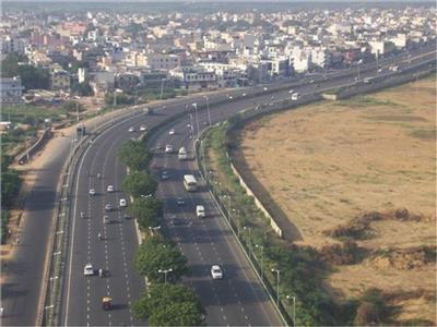 इस Expressway पर चलाई धीमी गति से गाड़ी, तो होगी कार्रवाई... जानिए क्या है वजह