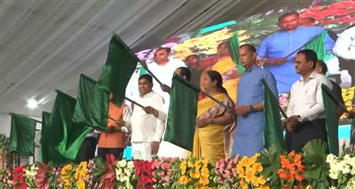 सीएम रेखा गुप्ता ने नरेला में नए डीटीसी डिपो का किया उद्घाटन, 100 से ज्यादा इलेक्ट्रिक बसों को दिखाई हरी झंडी