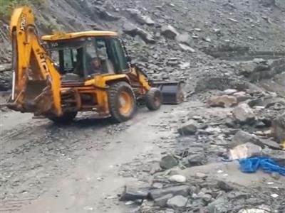 उत्तराखंड में बारिश: सोनप्रयाग के पास केदारनाथ धाम यात्रा मार्ग पर आवाजाही प्रतिबंधित