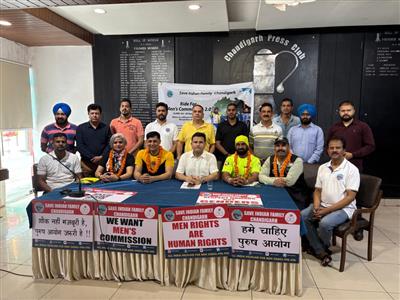 पुरुष आयोग की मांग को लेकर देश भर में निकाली जा रही बाईक रैली पार्ट 2.0 पहुंची चण्डीगढ़ 
