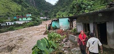 उत्तराखंड के चमोली में बादल फटा, मौके पर भेजी गई SDRF की टीम