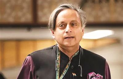 शशि थरूर ने एमरजेंसी को बताया काला अध्याय, कहा, नसबंदी अभियान था मनमाना और क्रूर फैसला