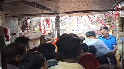 सावन के पहले दिन उज्जैन से देवघर तक उमड़ा शिवभक्तों का सैलाब, मंदिरों में गूंजे ‘हर-हर महादेव’ के जयकारे