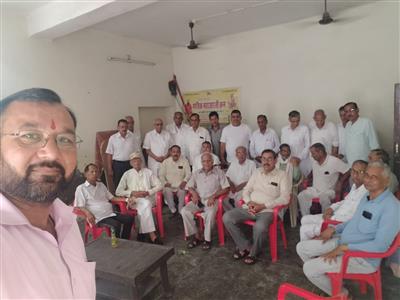 वार्ड 10 के बाशिंदे सोमवार को समस्याओं के समाधान हेतु डीसी से करेंगे मुलाकात