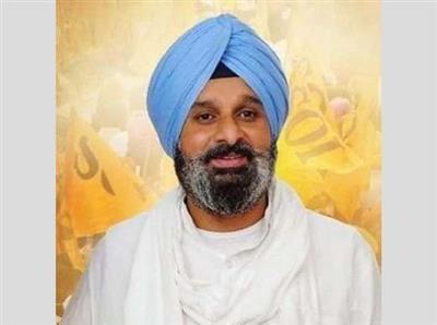 बड़ी खबर : Bikram Majithia की बढ़ी मुश्किलें, विजिलेंस टीम ने फिर घर पर की रेड