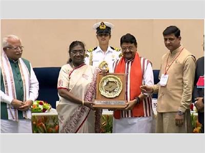 Swachh Survekshan Awards : स्वच्छता की रेस में इस शहर ने फिर मारी बाज़ी, जानिए कौन बना नंबर 1?