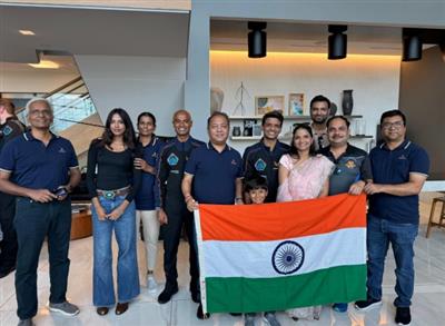 ISS से लौटे ग्रुप कैप्टन शुक्ला की हालत स्थिर, शारीरिक और मानसिक स्वास्थ्य पर नजर रख रहा है इसरो