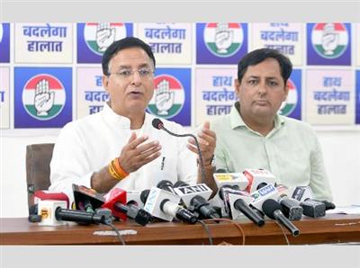 हरियाणा को बनाया 'गैंग ऑफ वासेपुर' का माफिया लैंड: रणदीप सुरजेवाला का भाजपा सरकार पर तीखा हमला