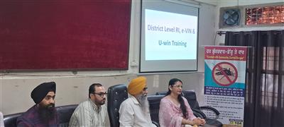 100 ਫੀਸਦ ਟੀਕਾਕਰਨ ਕਵਰੇਜ ਲਈ ਹੈੱਡਕਾਊਂਟ ਸਰਵੇ ਬਹੁਤ ਮਹੱਤਵਪੂਰਨ : ਸਿਵਲ ਸਰਜਨ ਡਾ. ਗੁਰਿੰਦਰਜੀਤ ਸਿੰਘ 