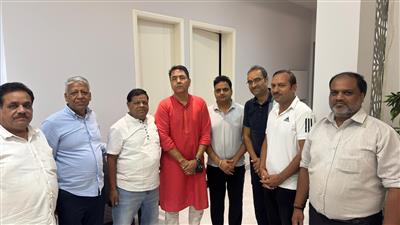 AAP नेता अमन अरोड़ा ने अमर सिंगला के घर पहुंचकर जताया दुख