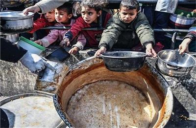गाजा में भुखमरी का भयानक मंजर: 3 हफ्ते में 20 बच्चों सहित 48 लोगों की मौत, अस्पतालों में दवाइयों और खाने की भारी कमी