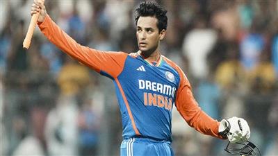 ICC Ranking : ट्रैविस हेड को पछाड़ अभिषेक शर्मा बने नंबर 1 टी-20 बल्लेबाज