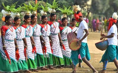 World Tribal Day: झारखंड में इस बार सादगी से मनाया जाएगा विश्व आदिवासी दिवस, सामने आई ये वजह