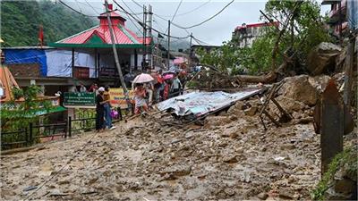 Himachal में बारिश का कहर:  500 से ज्यादा सड़कें बंद, 4 जिलों में स्कूलों की छुट्टी, चंडीगढ़ हाईवे समेत 4 नेशनल हाइवे बंद