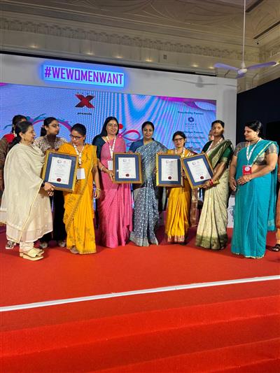 दिल्ली की मुख्यमंत्री रेखा गुप्ता ने विमला सिंवर को शक्ति अवार्ड से नवाजा