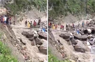 एक बार फिर बादल फटने से मची तबाही, 30 लोगों की मौत... रेस्क्यू जारी