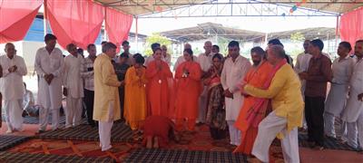 श्री कृष्ण प्रणामी गौशाला, गीगोरानी में ठाकुर जी की मूर्ति का अनावरण