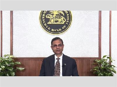 US टैरिफ के खतरे के बीच RBI गवर्नर का आया अहम बयान, पढ़ें क्या कहा?
