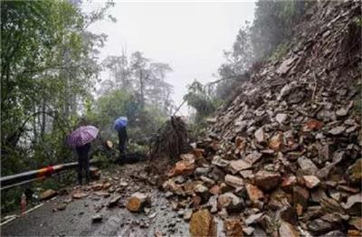 1949 के बाद से हिमाचल में सबसे अधिक रिकॉर्ड तोड़ बारिश, करोड़ों का नुकसान
