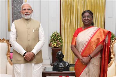 ईद मिलाद-उन-नबी और ओणम पर राष्ट्रपति मुर्मु,पीएम मोदी ने देशवासियों को दीं शुभकामनाएं