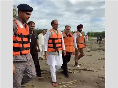पंजाब में अवैध खनन के कारण आई बाढ़ - Shivraj Chouhan ने किया बड़ा खुलासा