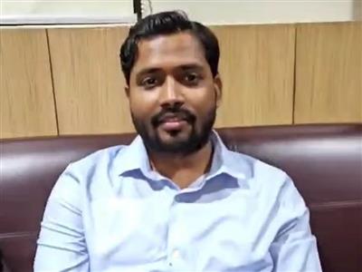 'गलत बोलने वाले नेताओं को 99 रुपये में पढ़ा देंगे', बिहार को 'बीड़ी' कहने पर खान सर का करारा जवाब