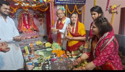 गोभक्त व् समाजसेवी ललित जैन ने पद्मावती धाम में पूजा अर्चना की व्  5  लाख का सहयोग दिया 