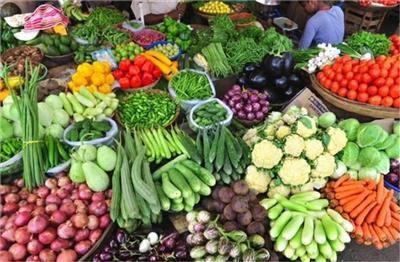 Vegetable Price Hike: सब्जियों के दाम हुए दोगुने, बाढ़ बनी वजह, व्यापारियों ने कहा- राहत की उम्मीद नहीं