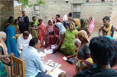 CM हेमंत और कल्पना सोरेन ने स्व0 दुर्गा सोरेन को दी भावपूर्ण श्रद्धांजलि, उनके योगदान को किया याद