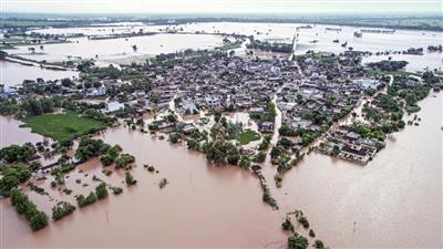बाढ़ प्रभावित क्षेत्रों में अब खड़ी हुई ये मुसीबत, 3300 से अधिक मरीज आए सामने