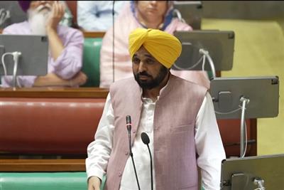 CM मान का कांग्रेस और BJP पर बड़ा हमला, कह दी ये बड़ी बातें....