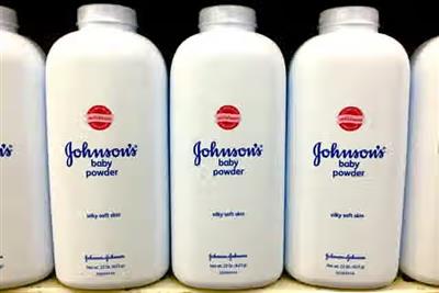 Johnson & Johnson पर 3,000 लोगों ने ठोका मुकदमा, जानबूझकर कैंसर कारक बेबी पाउडर बेचने का आरोप