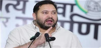Tejashwi Yadav: महागठबंधन के CM फेस बनते ही तेजस्वी बोले- इस बार 20 साल पुरानी और भ्रष्ट सरकार को उखाड़ फेंकेंगे