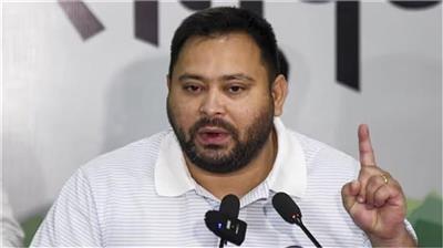 Bihar Election 2025: RJD को लगा एक और बड़ा झटका, इस नेता ने छोड़ी पार्टी...भाजपा का थामा दामन