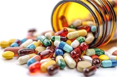 112 Medicine Fail: देशभर में दवा अलर्ट: 112 दवाएं फेल, WHO ने भारत में तीन कफ सिरप को बताया जानलेवा